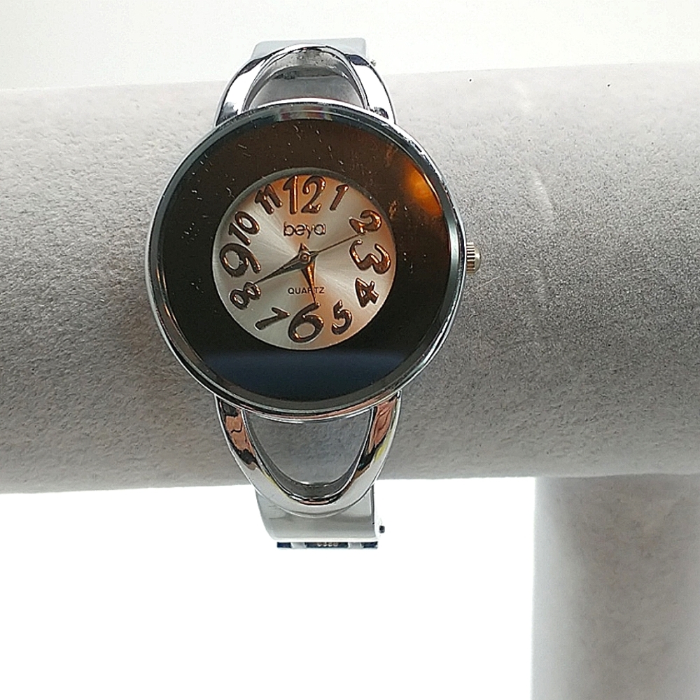 Beya women's‎ cuff watch